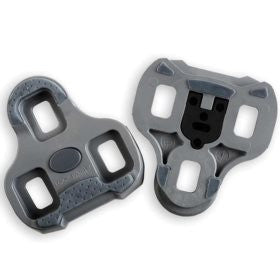 Kéo Grip Cleats
